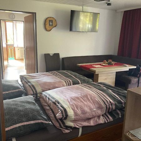 Gemuetliche Ferienwohnung In Sankt Blasien Bagian luar foto